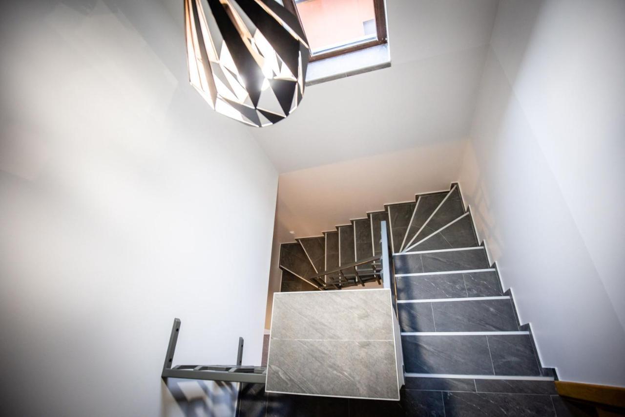 Gray Brick Apartment ซูโบติกา ภายนอก รูปภาพ