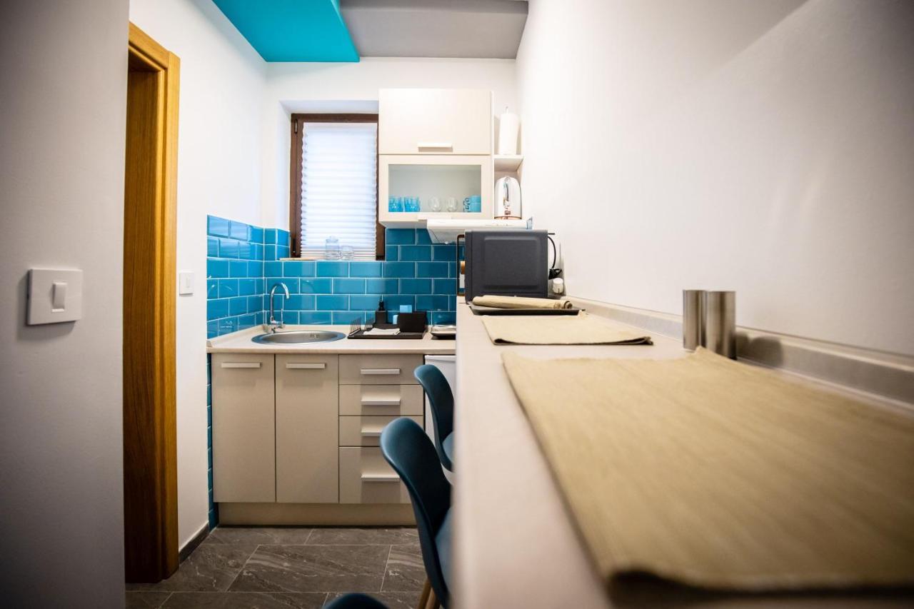 Gray Brick Apartment ซูโบติกา ภายนอก รูปภาพ